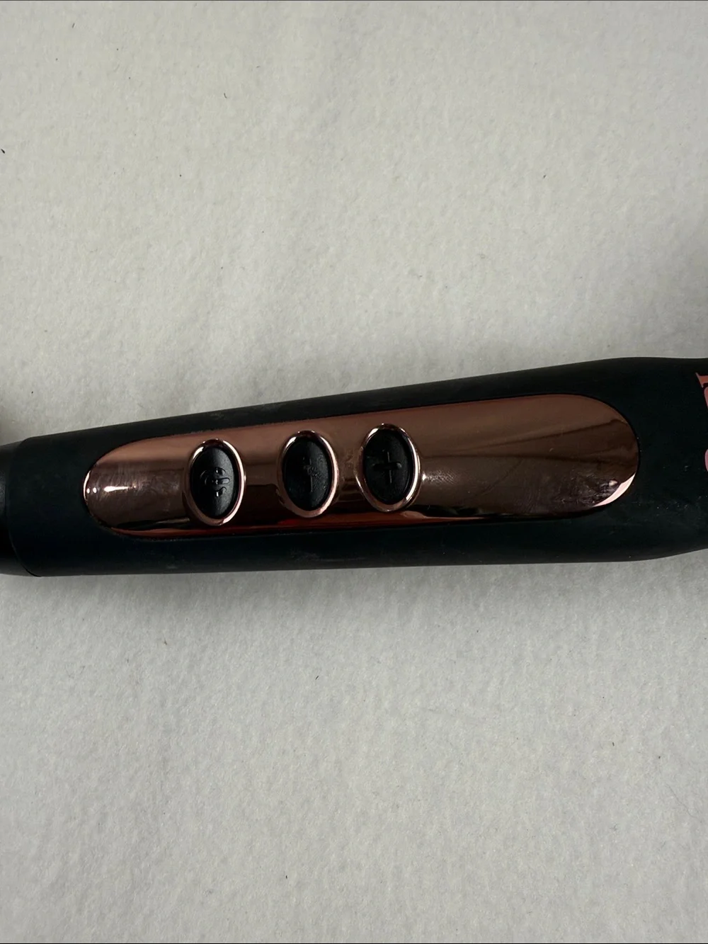 Lange Black and Rose Gold Heated Straightening Brush